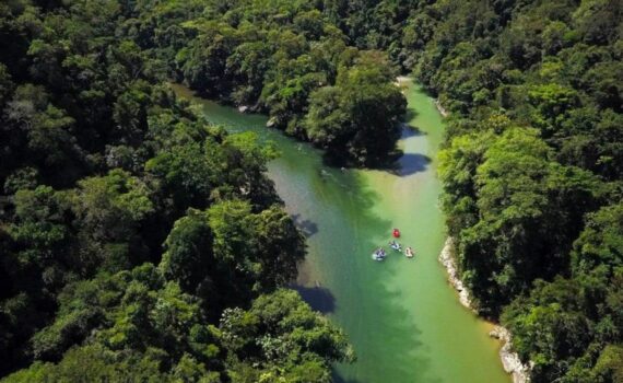 Rafting and Hiking the Río Verde